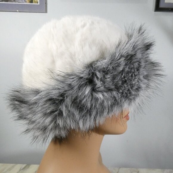 Elegant! Fabulous Fashionable Faux Fur Trim Hat Ivory/Winter-White Matching Trim main image 7